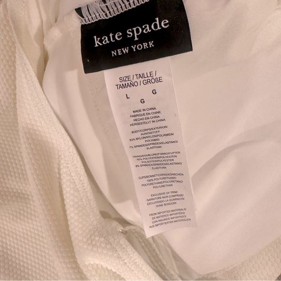 Kate Spade Swimwear, Scallop V-Neck One Piece Swimsuit, Ivory Large NWT - Picture 11 of 12